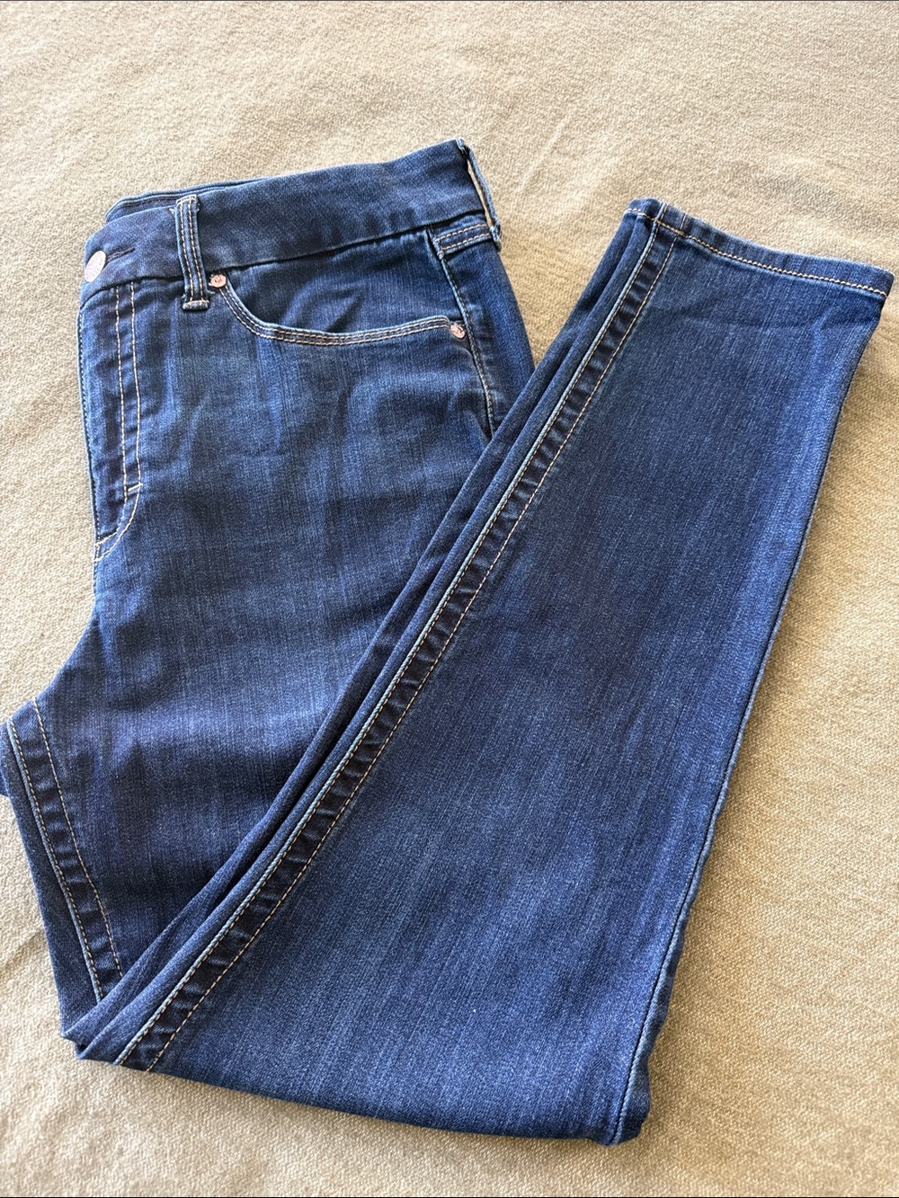 Seven7 Women's Skinny Jeans in Dark Blue Denim